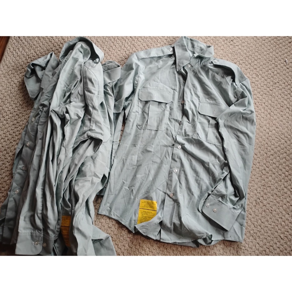 Set Of 4 Vintage Man's Long Sleeve Poly/Cotton Army Green Shirts 16x32/33
